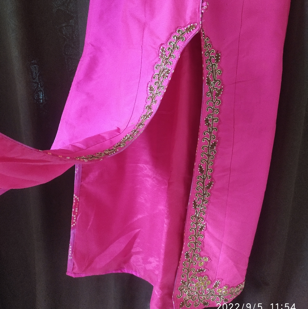 Occassion wear Kurti skirt set - Picture 10 of 12